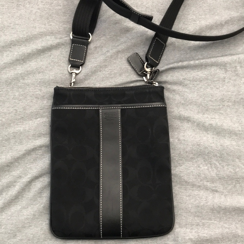 Crossbody bag